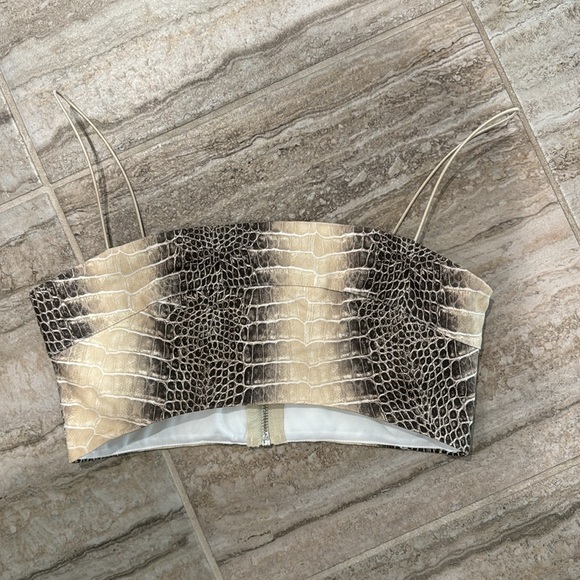 I.AM.GIA Seala Crop Top Size Medium - Picture 2 of 16